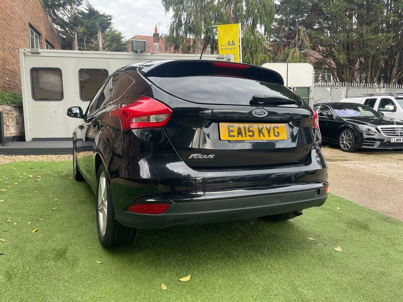 Used Ford Focus 2015 for sale - 76497016: Photo 3