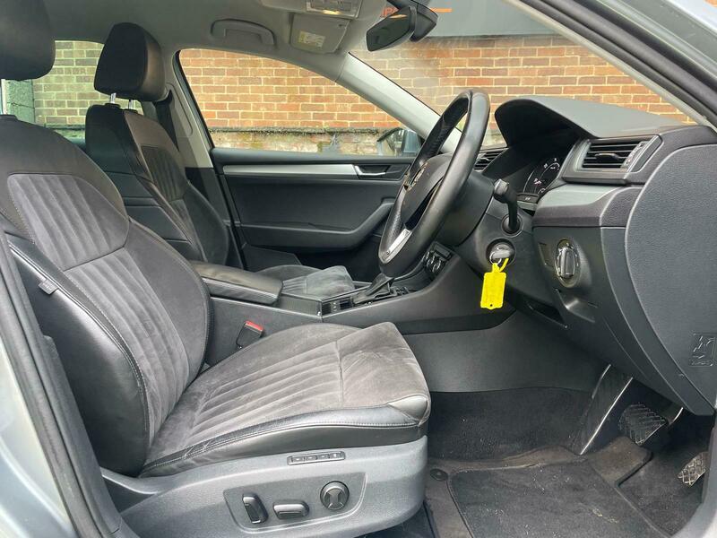 Used Skoda Superb 2016 for sale - 76768936: Photo 11