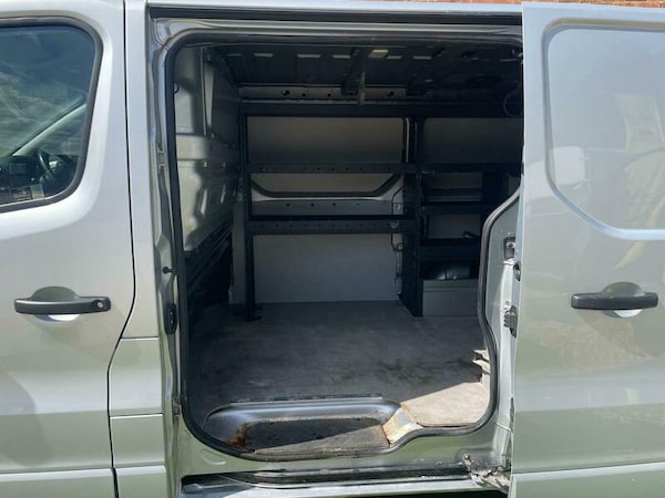 Used Vauxhall Vivaro 2017 for sale - 75110792: Photo 14