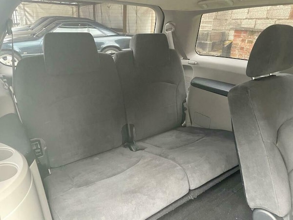 Used Mitsubishi Grandis 2005 for sale - 73714160: Photo 18