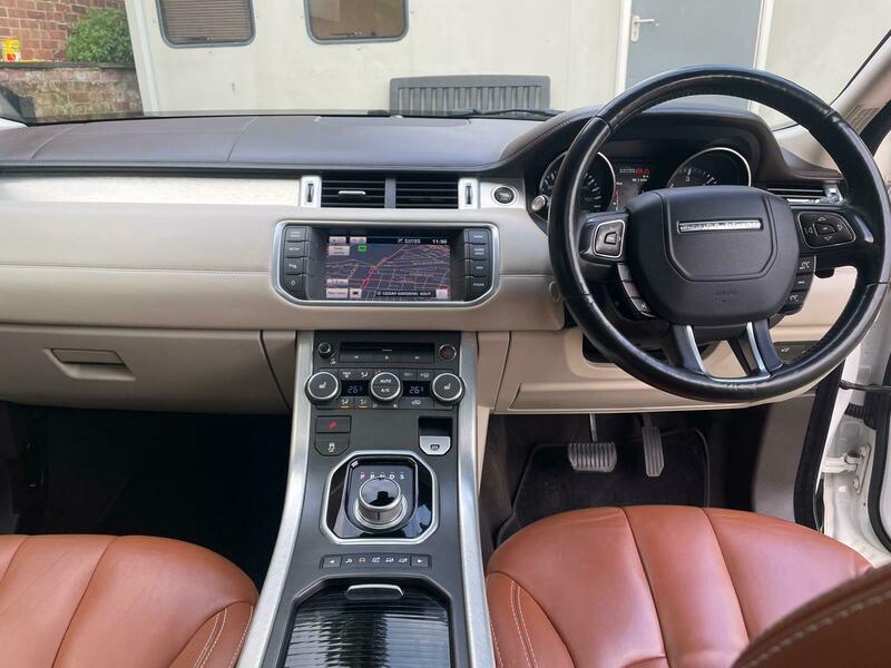 Used Land Rover Range Rover Evoque 2011 for sale - 76768913: Photo 12