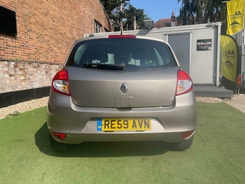 Used Renault Clio 2009 for sale - 75574236: Photo