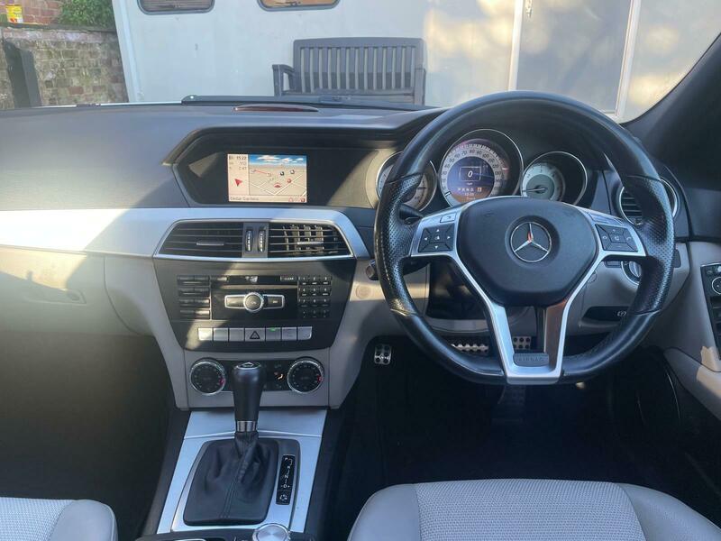 Used Mercedes-Benz C Class 2012 for sale - 77049149: Photo 12