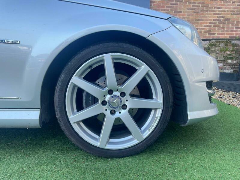 Used Mercedes-Benz C Class 2012 for sale - 77049149: Photo 20