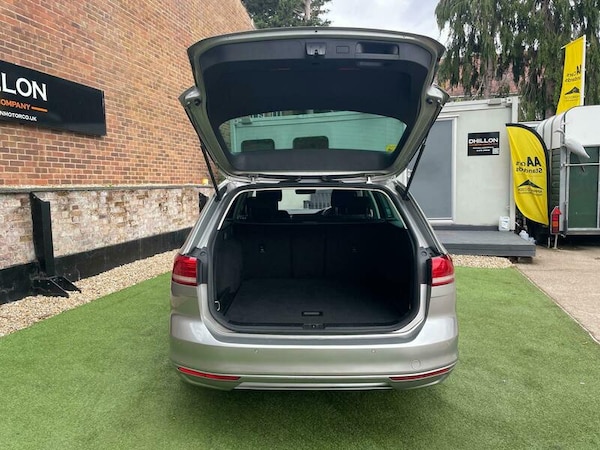 Used Volkswagen Passat 2016 for sale - 74893299: Photo 17