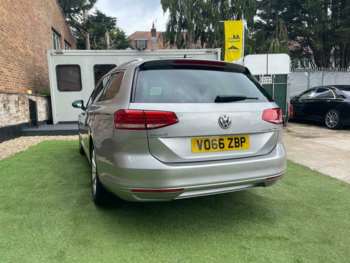 Used Volkswagen Passat 2016 for sale - 74893299: Photo