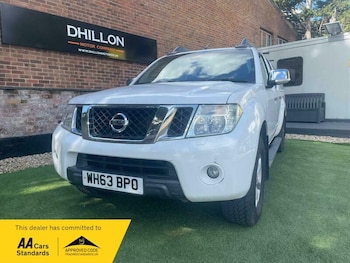 Nissan - Navara