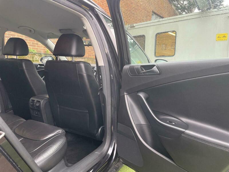 Used Volkswagen Passat 2010 for sale - 76768932: Photo 15