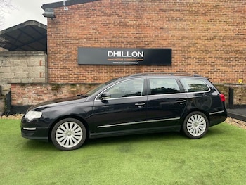 Used Volkswagen Passat 2010 for sale - 76768932: Photo