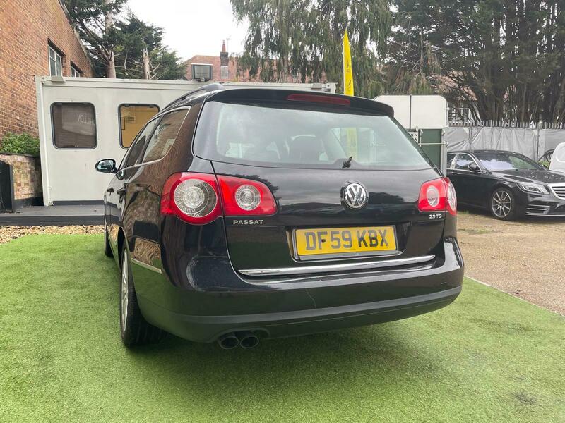 Used Volkswagen Passat 2010 for sale - 76768932: Photo 3