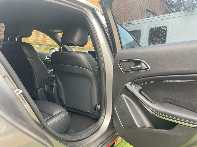 Used Mercedes-Benz A-Class 2015 for sale - 76497015: Photo 16