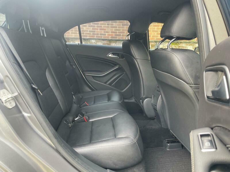 Used Mercedes-Benz A-Class 2015 for sale - 76497015: Photo 17