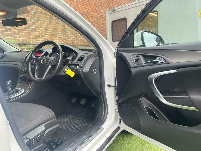 Used Vauxhall Insignia 2009 for sale - 76497045: Photo 10