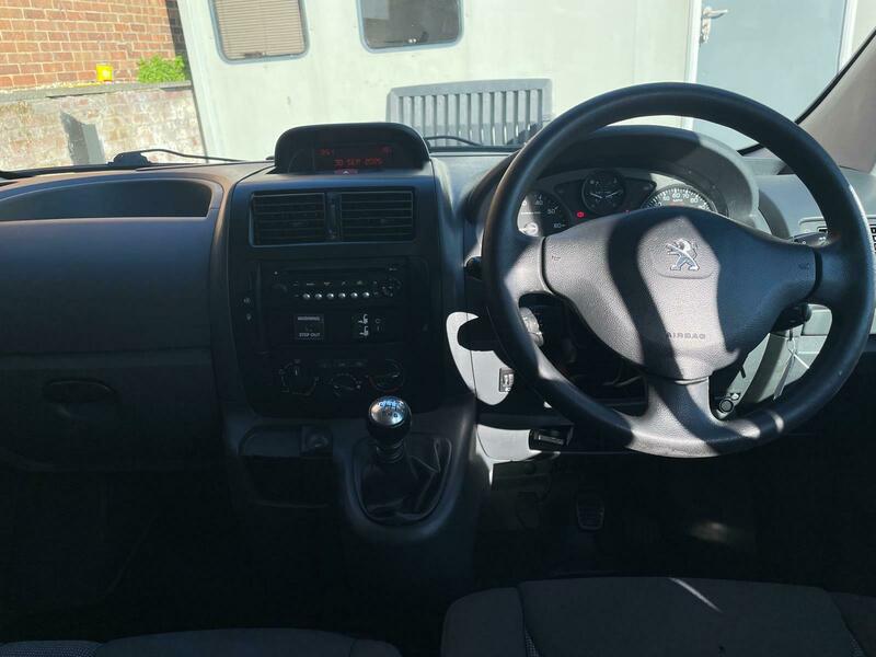 Used Peugeot Expert 2016 for sale - 76119408: Photo 12