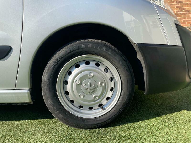 Used Peugeot Expert 2016 for sale - 76119408: Photo 22