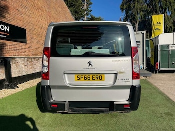 Used Peugeot Expert 2016 for sale - 76119408: Photo