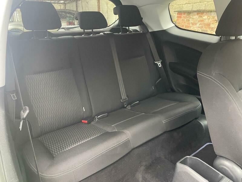 Used Peugeot 208 2015 for sale - 76497053: Photo 17