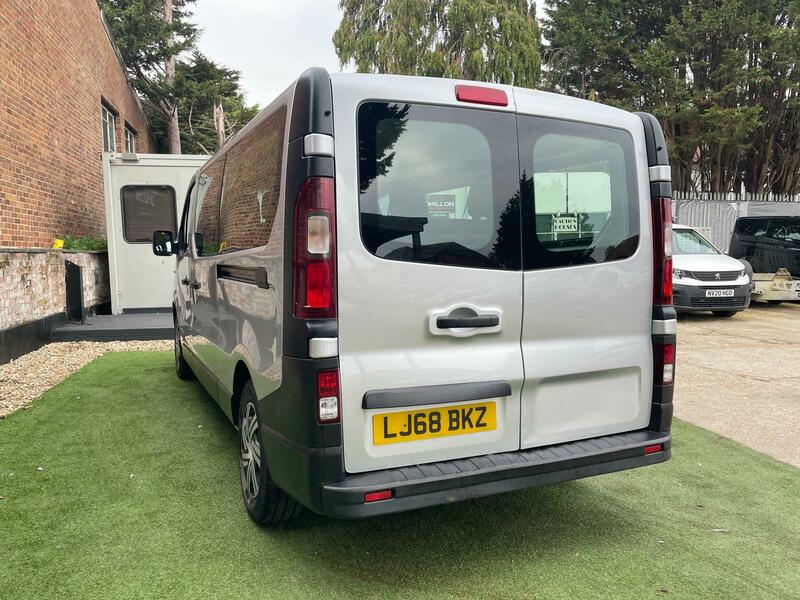 Used Renault Trafic 2018 for sale - 76396671: Photo 3