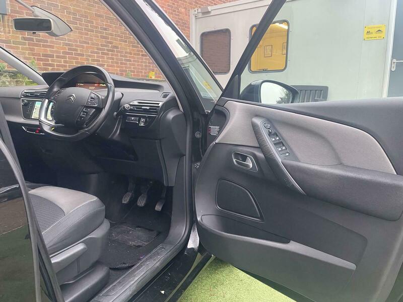 Used Citroen C4 Grand Picasso 2014 for sale - 77049150: Photo 10