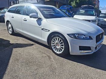 Used Jaguar XF 2017 for sale - 79780263: Photo
