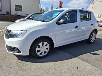 Used Dacia Sandero 2018 for sale - 78436741: Photo