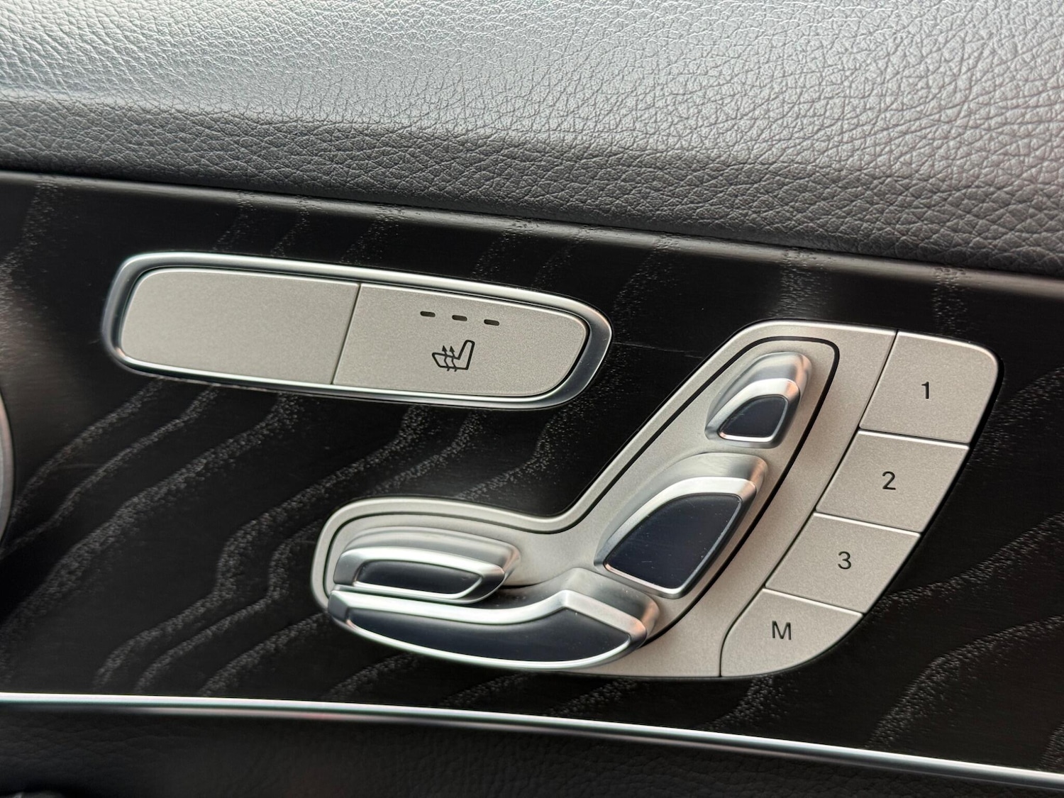 Used Mercedes-Benz C Class 2017 for sale - 77898482: Photo 40