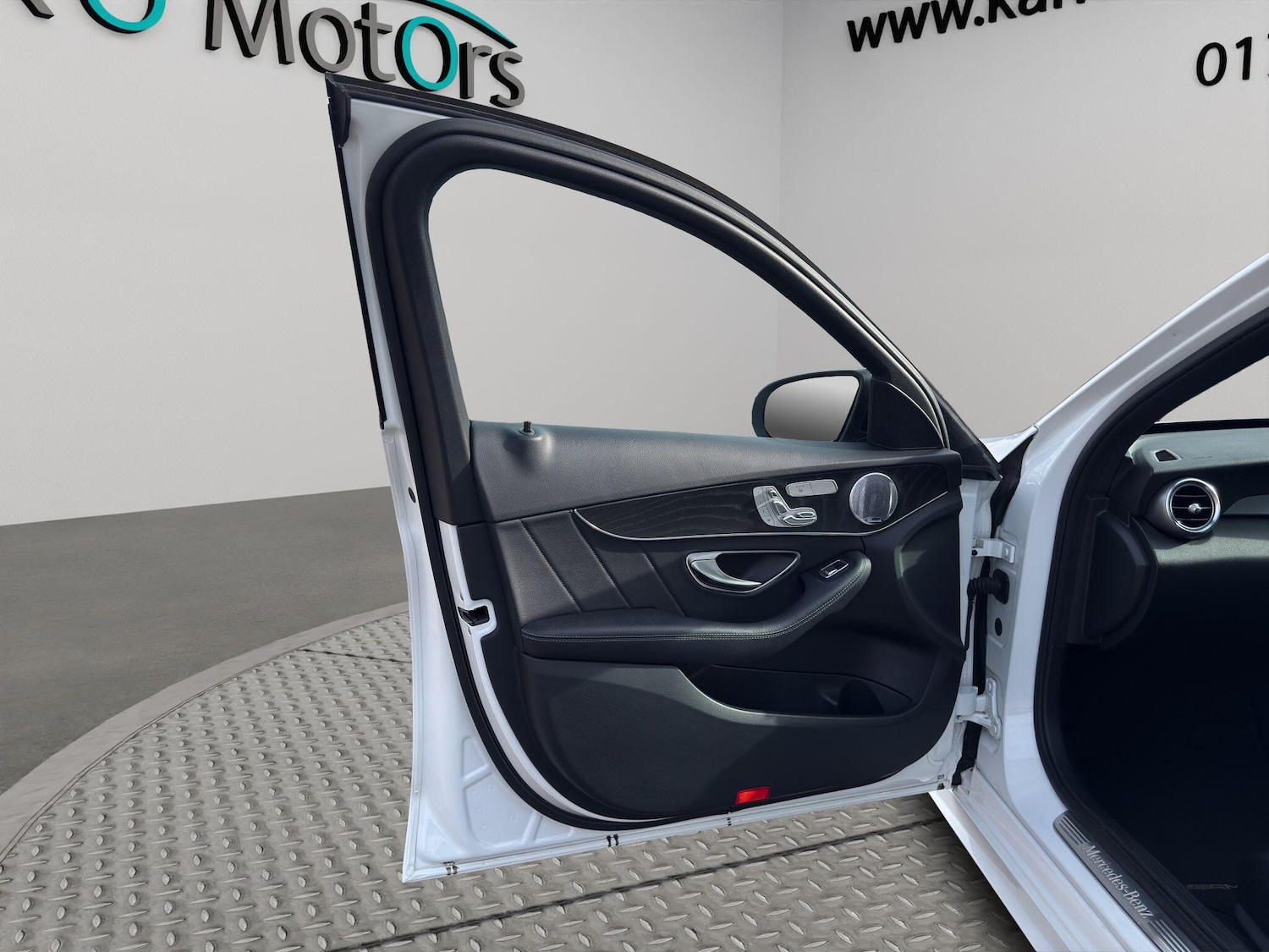 Used Mercedes-Benz C Class 2017 for sale - 77898482: Photo 47