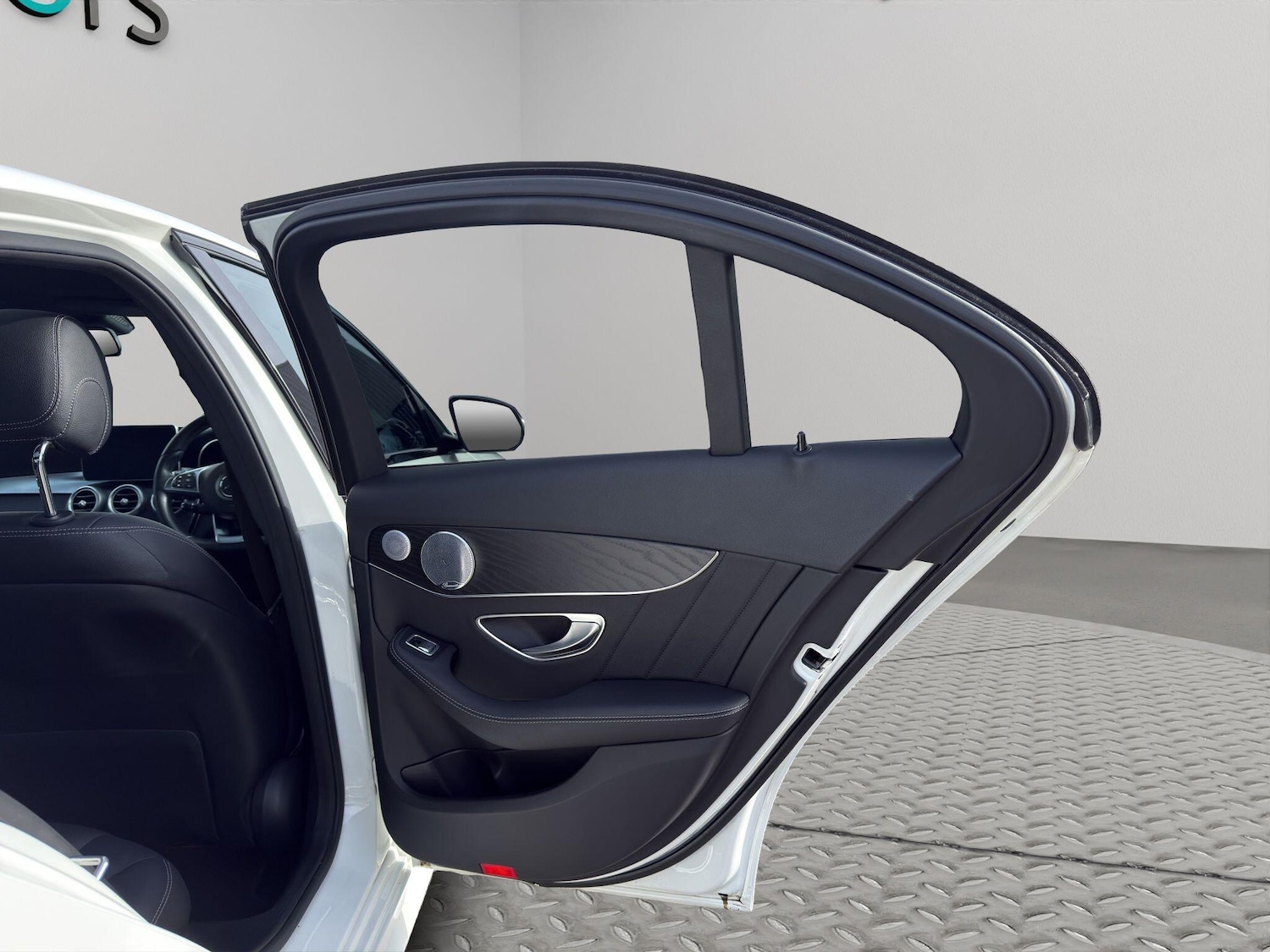 Used Mercedes-Benz C Class 2017 for sale - 77898482: Photo 49