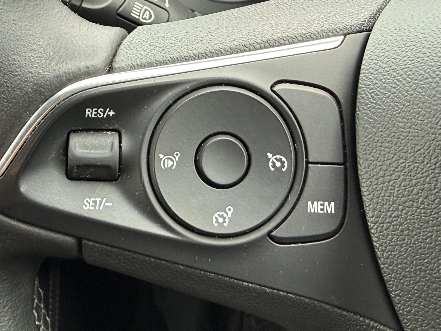 Used Vauxhall Grandland X 2018 for sale - 78204065: Photo 22