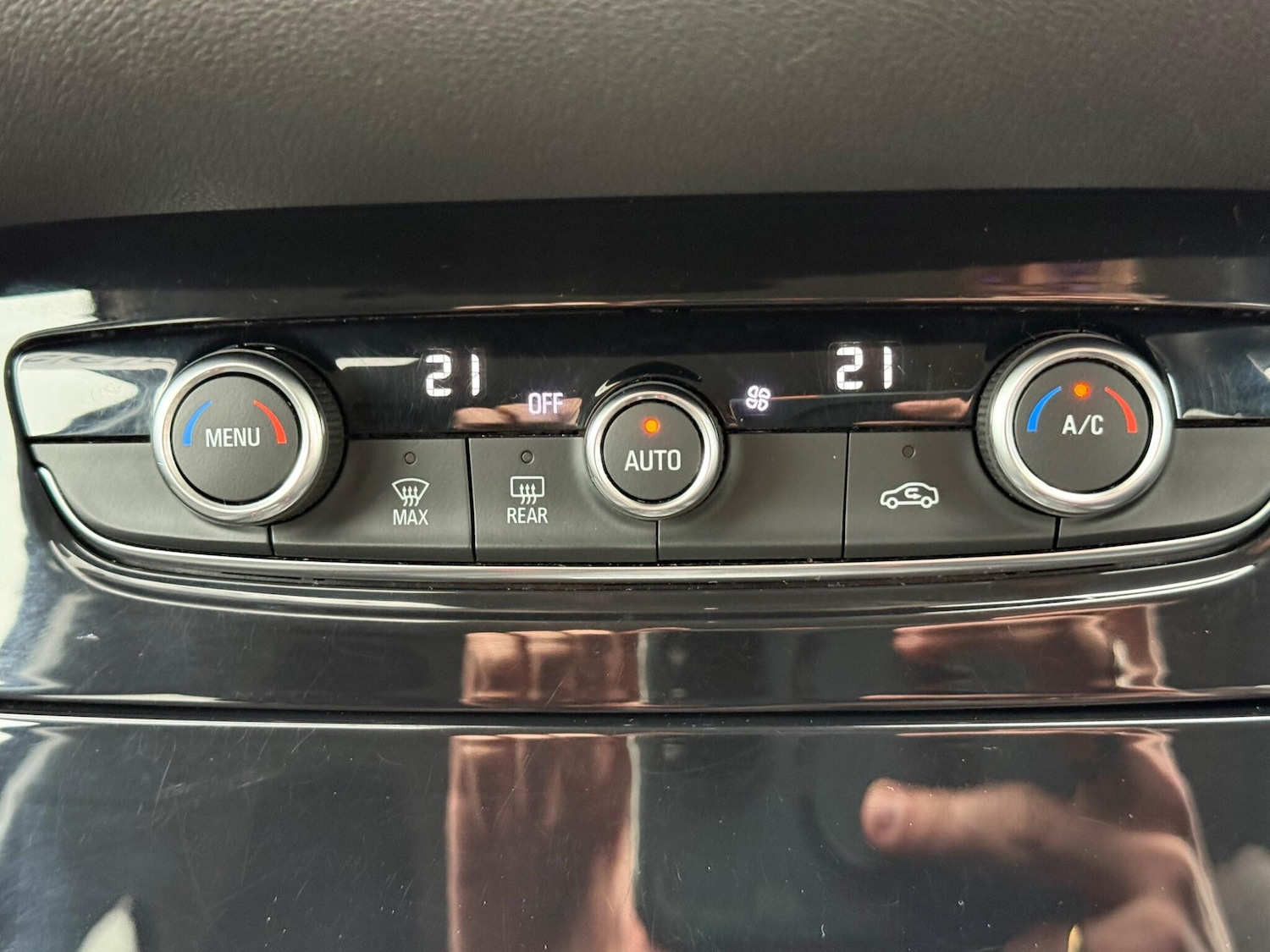 Used Vauxhall Grandland X 2018 for sale - 78204065: Photo 35