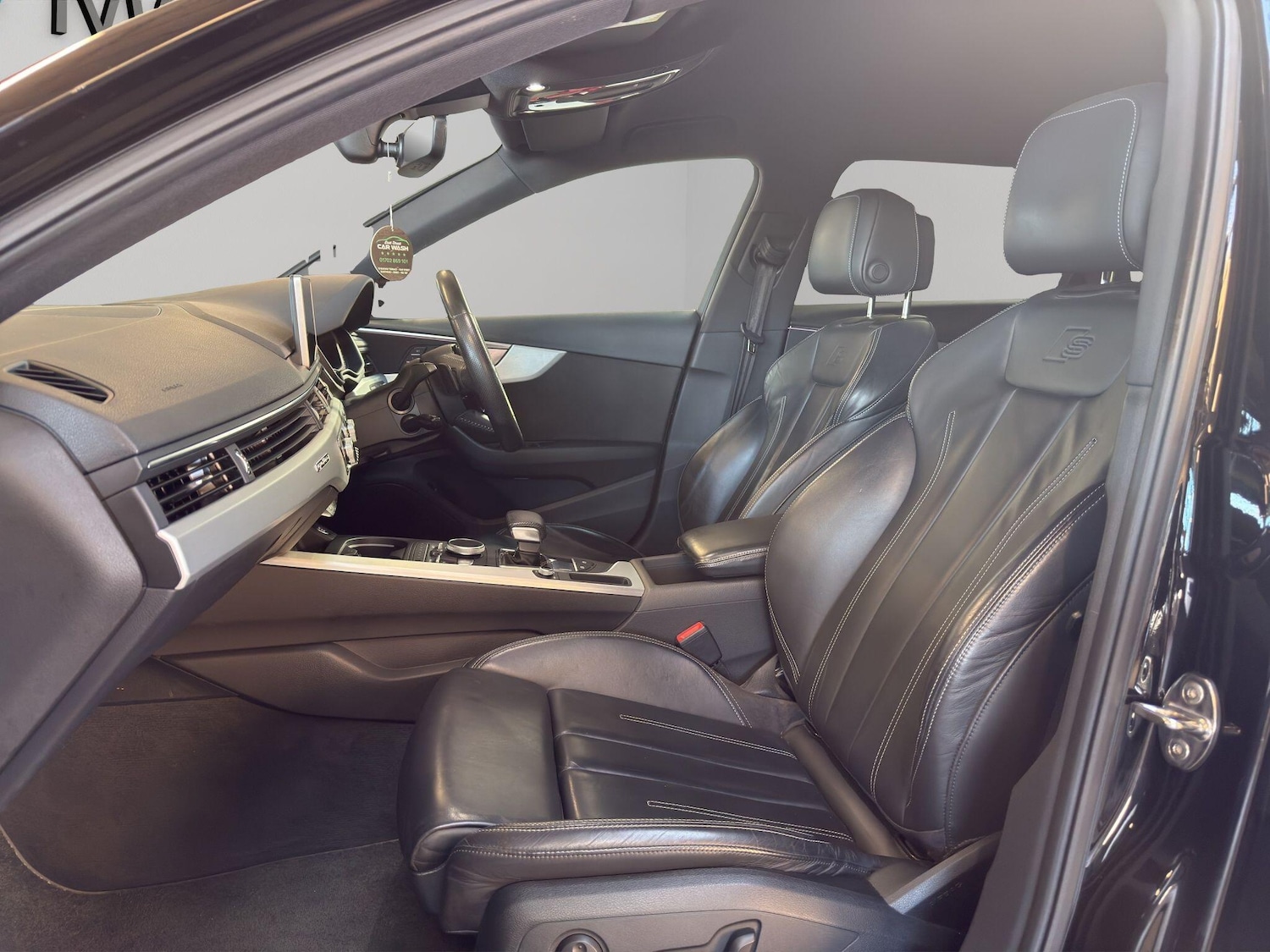 Used Audi A4 2017 for sale - 77021063: Photo 14