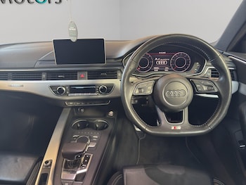 Used Audi A4 2017 for sale - 77021063: Photo