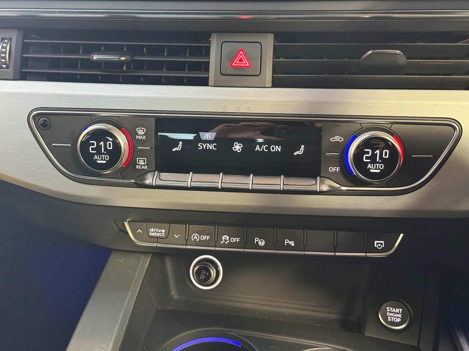 Used Audi A4 2017 for sale - 77021063: Photo 36