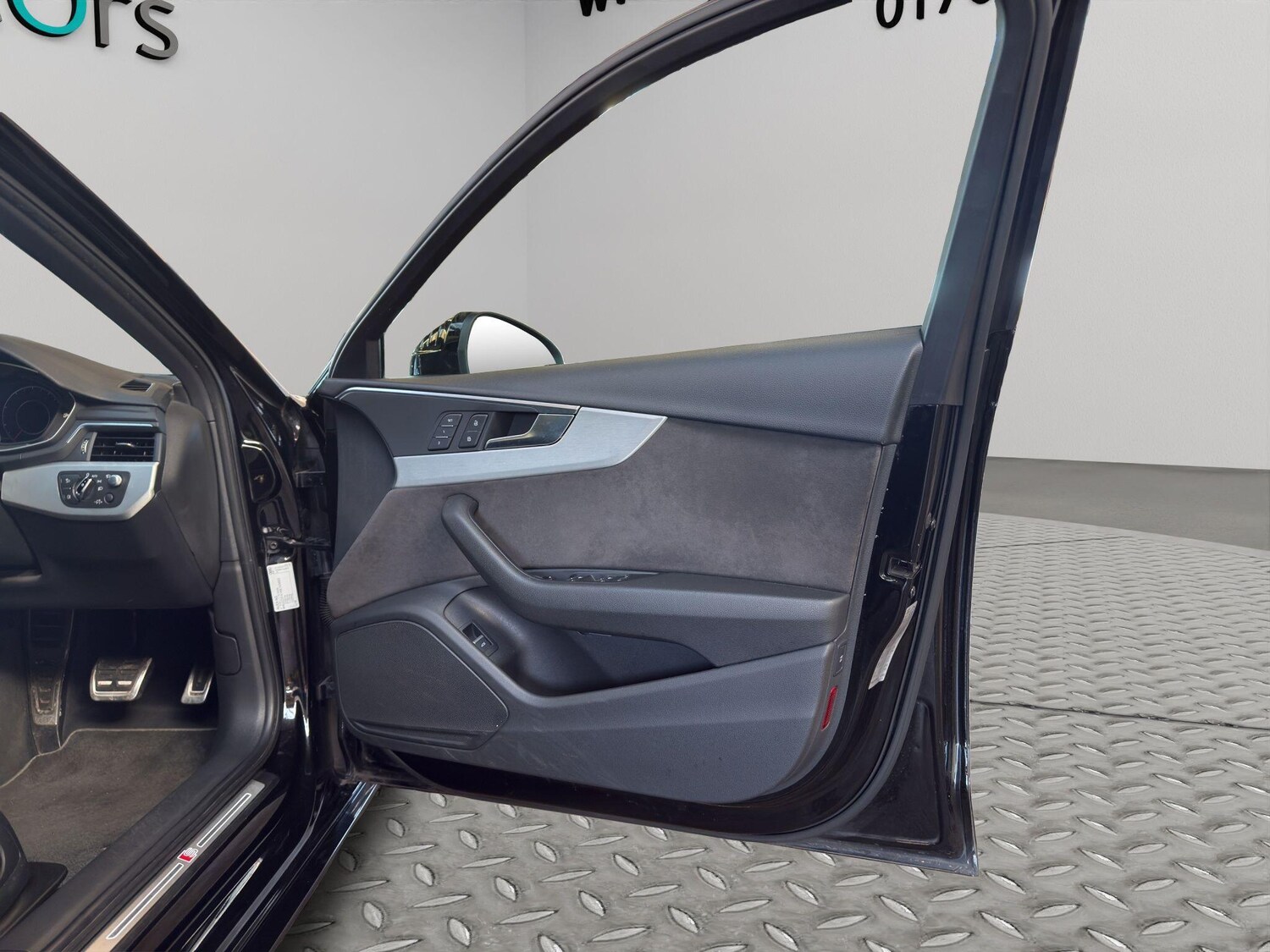 Used Audi A4 2017 for sale - 77021063: Photo 53