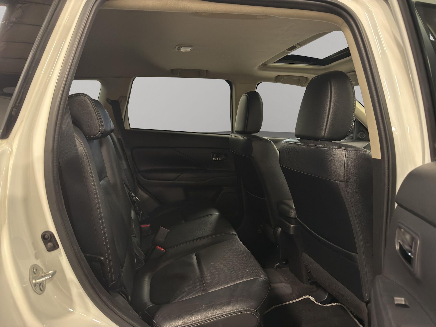 Used Mitsubishi Outlander 2015 for sale - 77115913: Photo 16