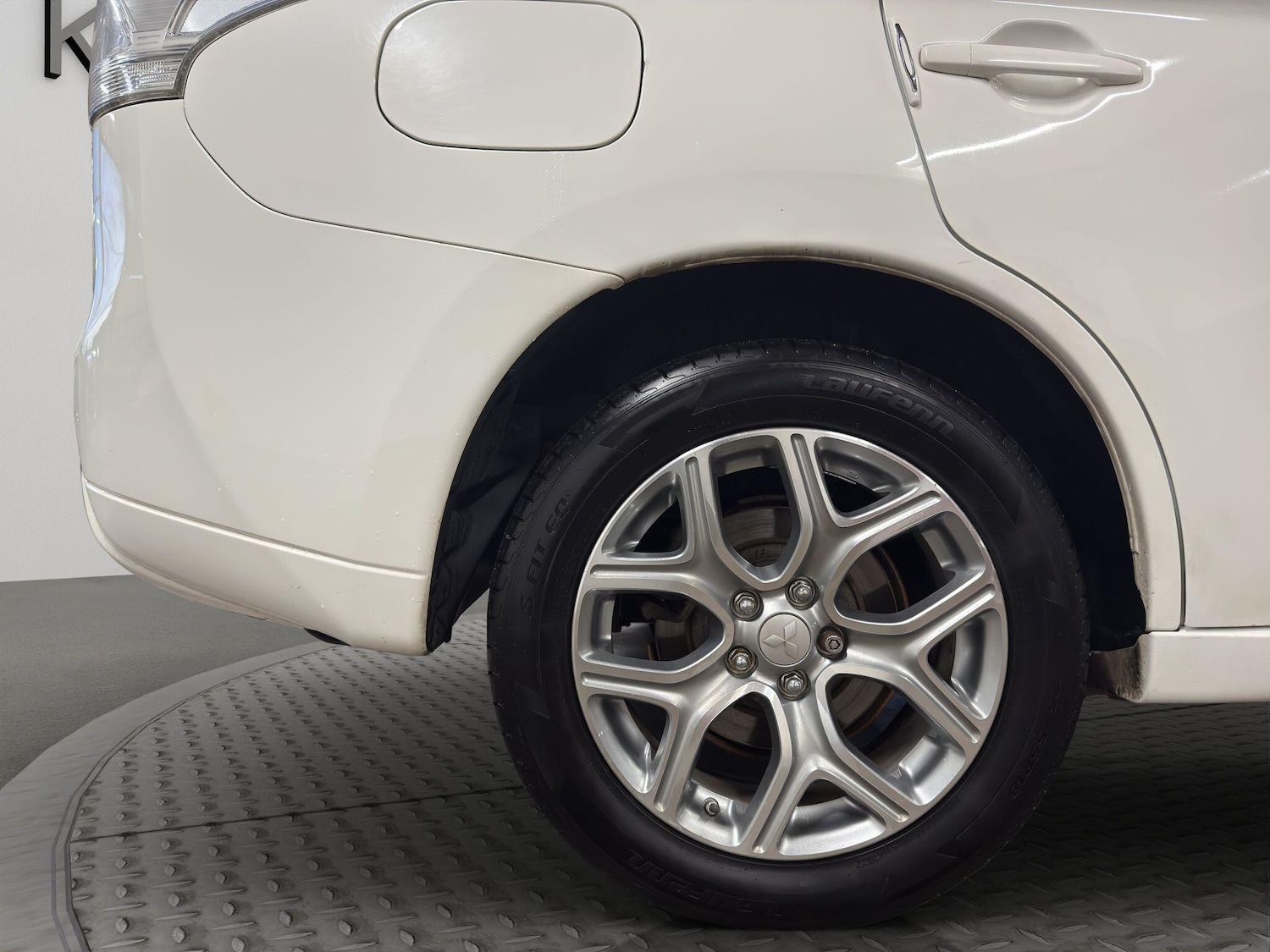 Used Mitsubishi Outlander 2015 for sale - 77115913: Photo 53