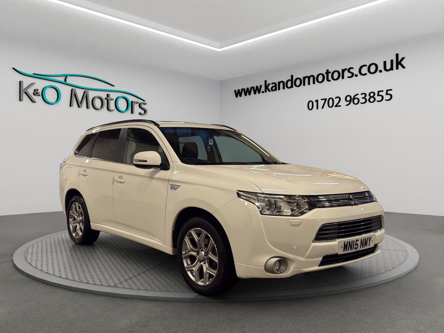 Used Mitsubishi Outlander 2015 for sale - 77115913: Photo 8