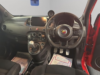 Used Abarth 595 2018 for sale - 77115887: Photo