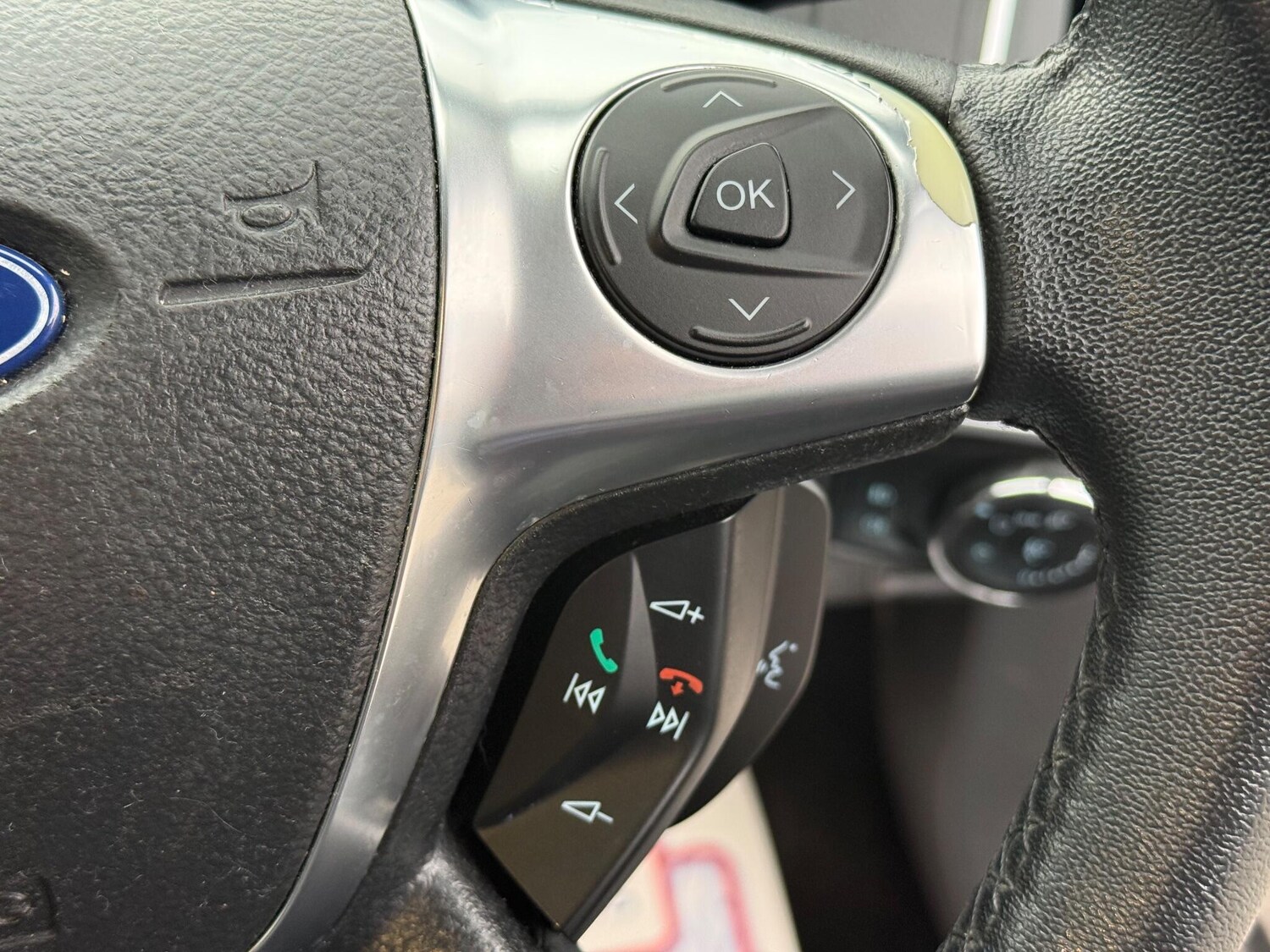 Used Ford Focus for sale - 76994402: Photo 24