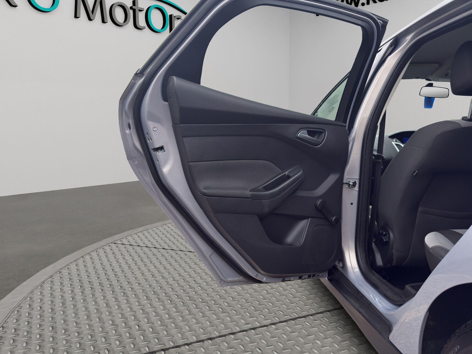 Used Ford Focus for sale - 76994402: Photo 42