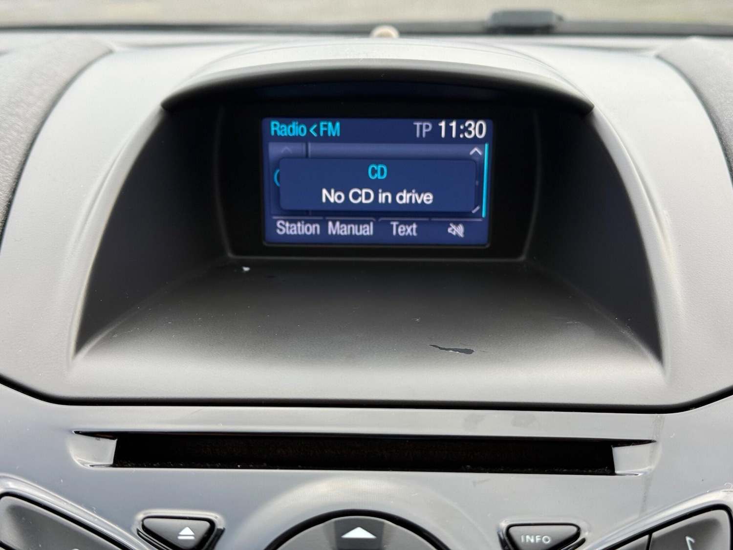 Used Ford Fiesta 2015 for sale - 77115909: Photo 30