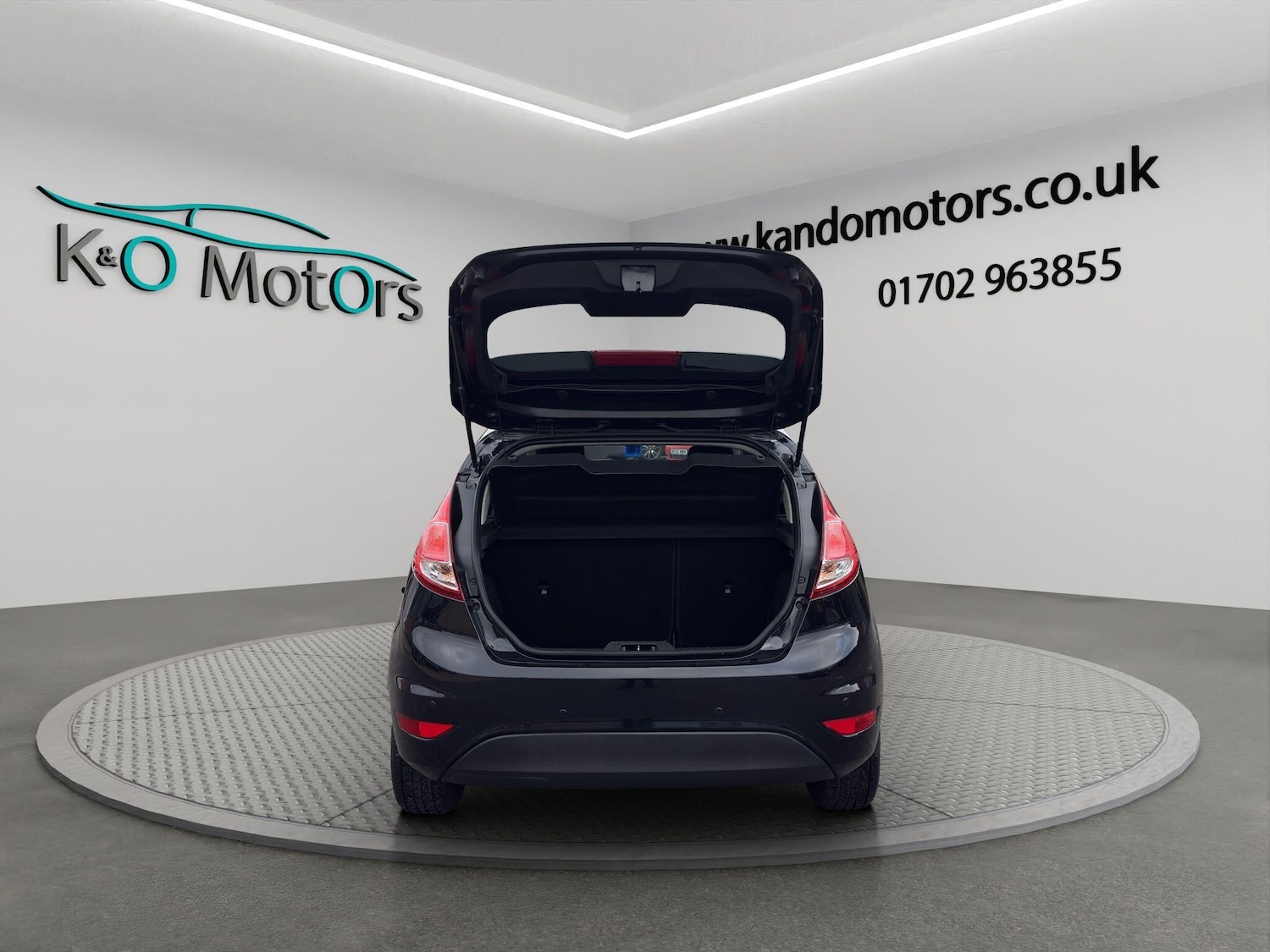 Used Ford Fiesta 2015 for sale - 77115909: Photo 47