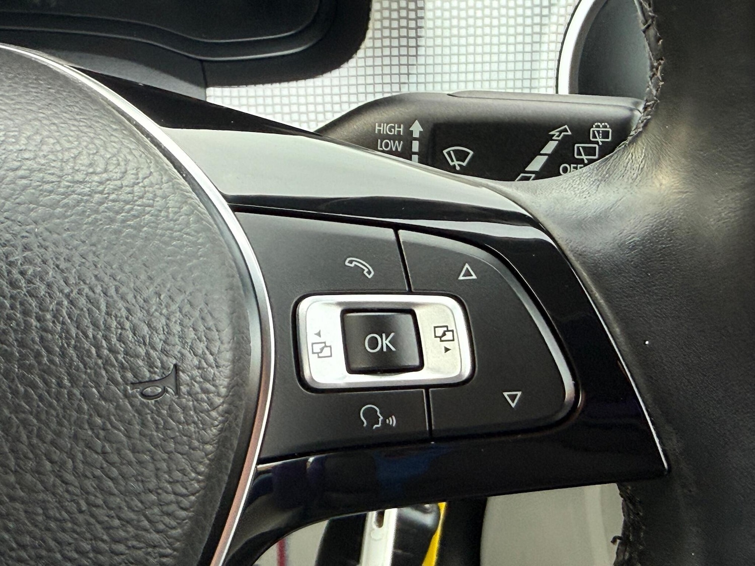 Used Volkswagen up! 2019 for sale - 77115927: Photo 24