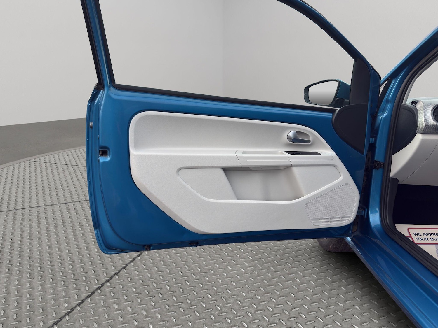 Used Volkswagen up! 2019 for sale - 77115927: Photo 41