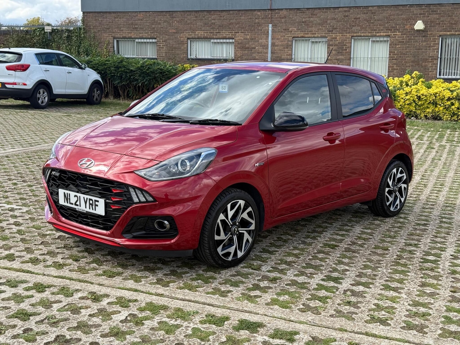 Used Hyundai i10 2021 for sale - 76002167: Photo 1