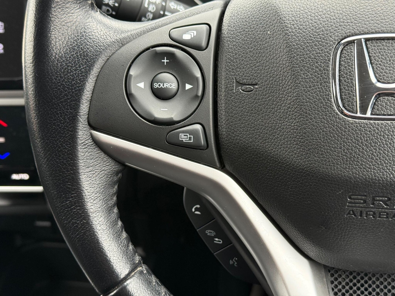 Used Honda Jazz 2017 for sale - 78220282: Photo 15