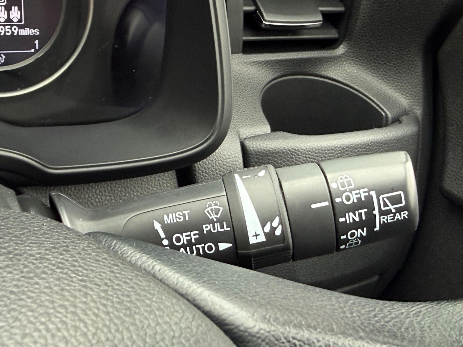 Used Honda Jazz 2017 for sale - 78220282: Photo 18