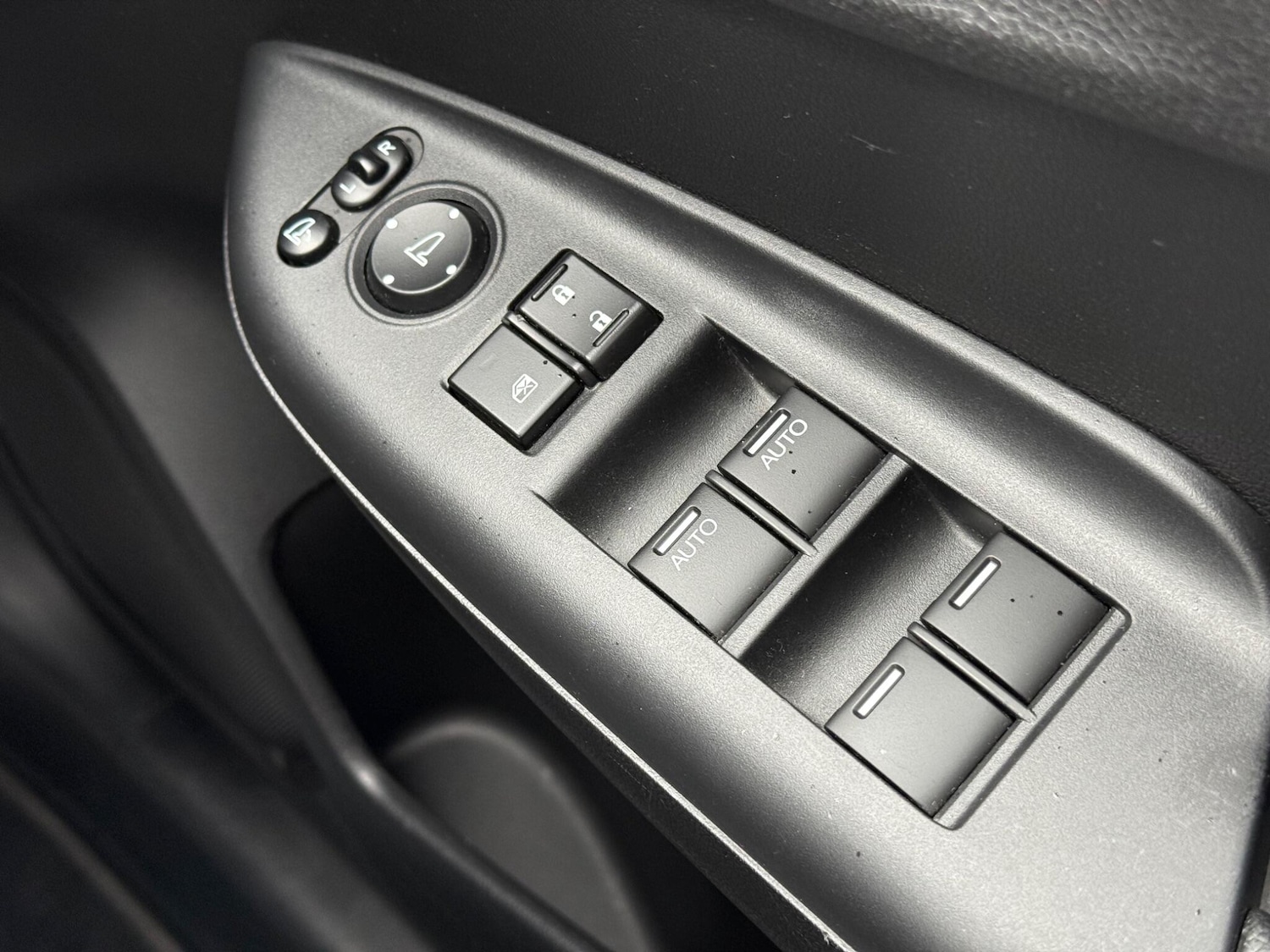 Used Honda Jazz 2017 for sale - 78220282: Photo 29