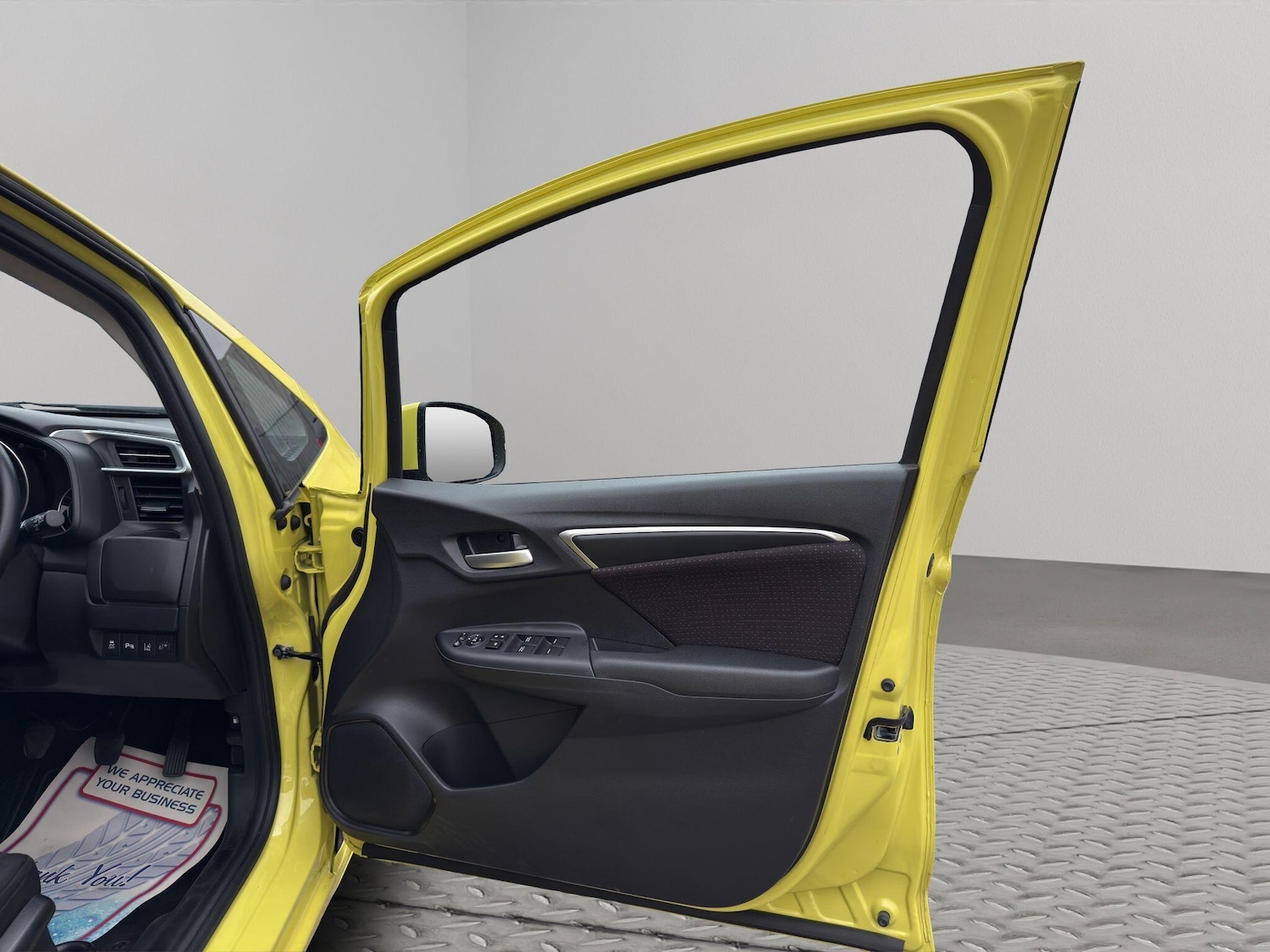 Used Honda Jazz 2017 for sale - 78220282: Photo 37