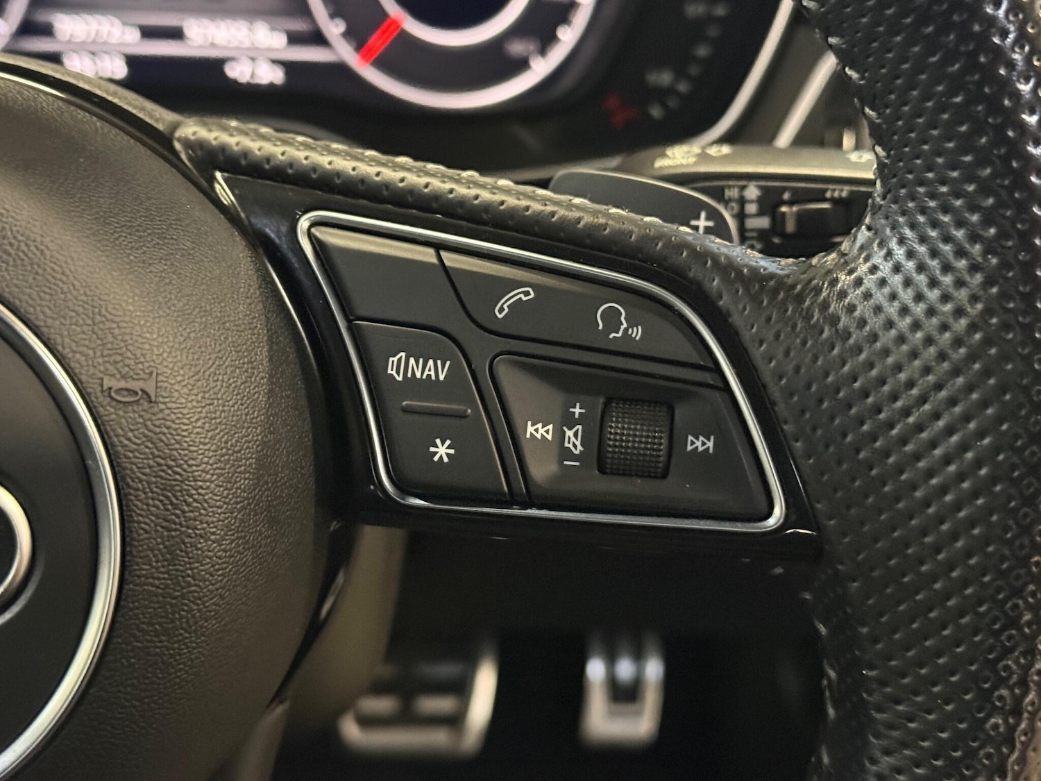 Used Audi A4 2016 for sale - 76832139: Photo 16